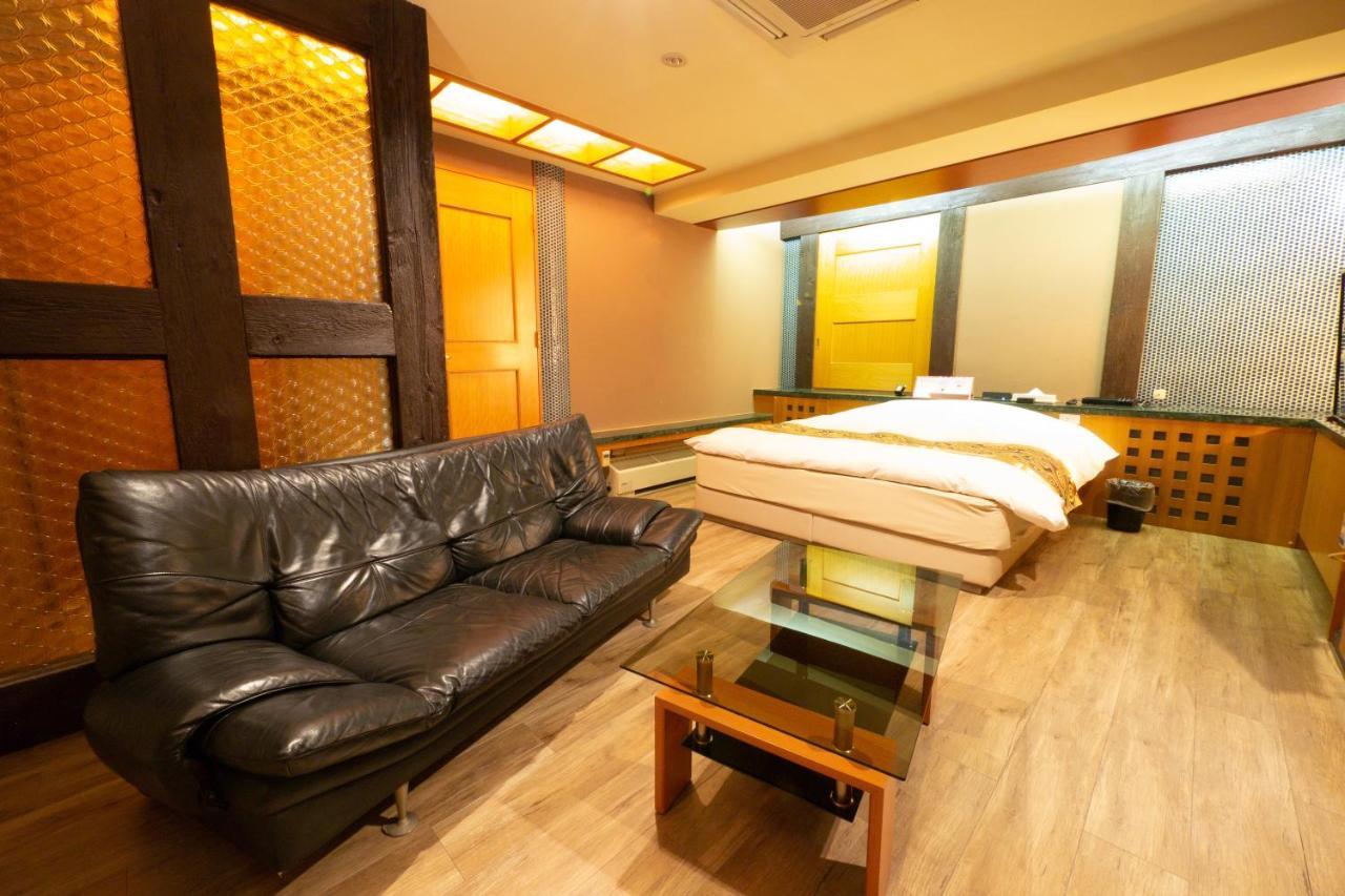 Hotel Rplus日高 (Adults Only) Hidaka  Exterior photo